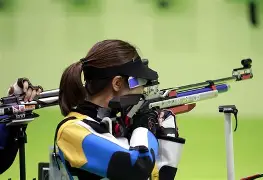 爱游戏官方入口-包含射击赛场再起风云：漓江青龙队守住胜果燕山火狐队，脚步移动更到位细节处理更胜一筹的词条